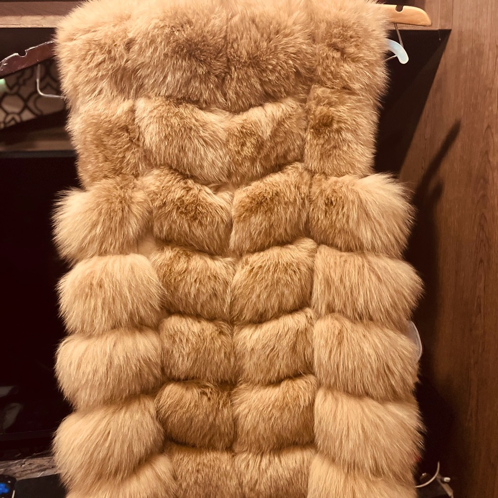 Fox vest